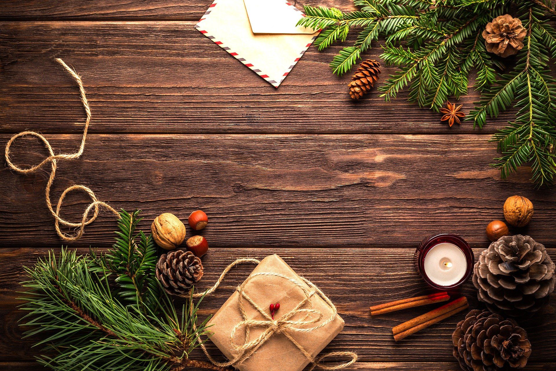 Great Aromatherapy Ideas for the Holidays